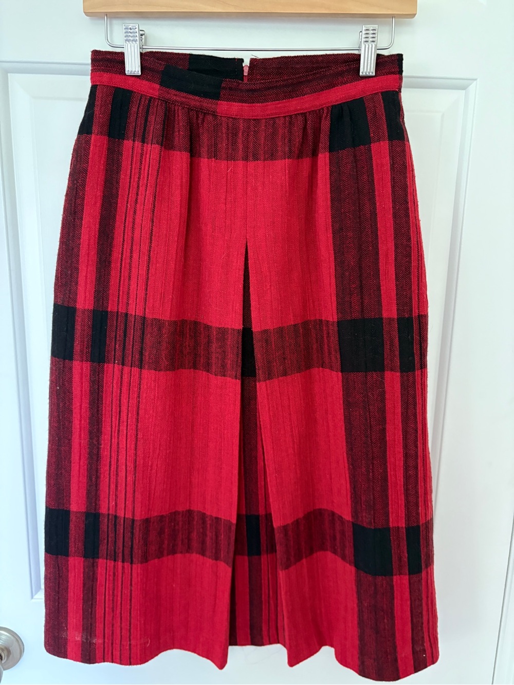 Vintage B. Bronson Red & Black Plaid Skirt Size 10